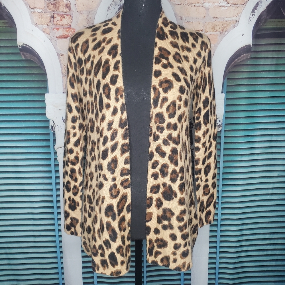 100% Cashmere Leopard-Print Cardigan